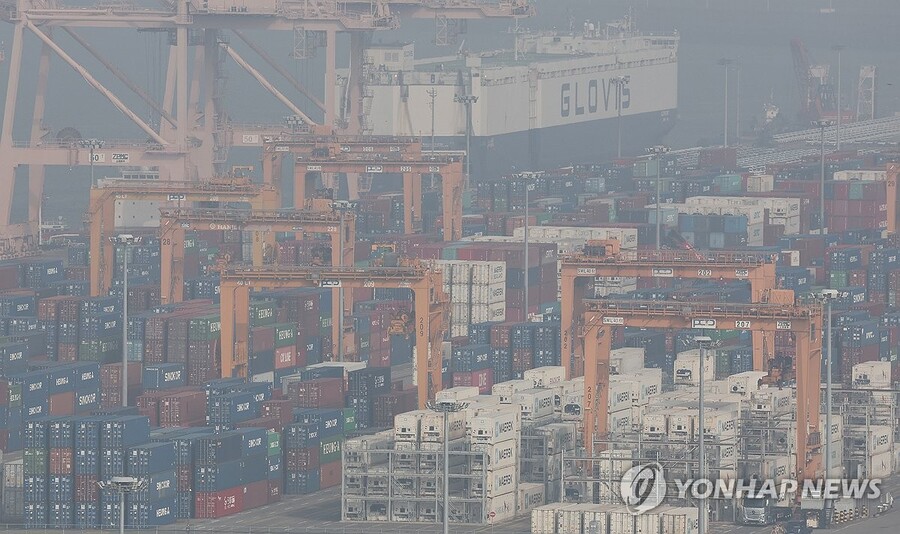 ▲ 경기도 평택항 컨테이너. ⓒ연합뉴스.