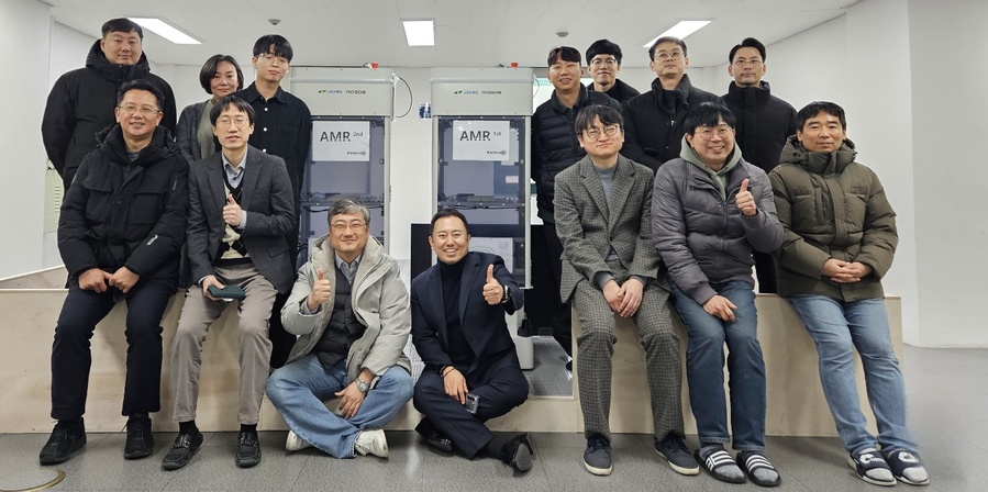 ▲ DGIST(총장 이건우) 창업기업 ㈜잇츠센서(공동대표 강대천·이현기)가 중소벤처기업부의 ‘2025 초격차 스타트업 1000+ 프로젝트’와 과학기술정보통신부의 ‘전략기술 연구성과 사업화 과제’에 동시 선정되며, 최대 21억 원 규모의 정부 지원금을 확보했다.ⓒDGIST