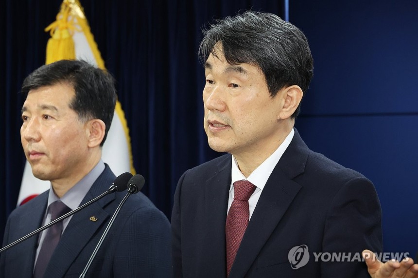 ▲ 의대교육 정상화 브리핑 하는 이주호 부총리. ⓒ연합뉴스