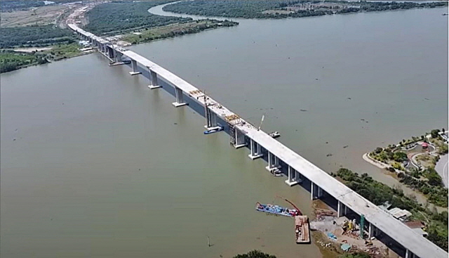 ▲ 이달 개통 예정인 년짝대교 공사현장 전경. ⓒ금호건설