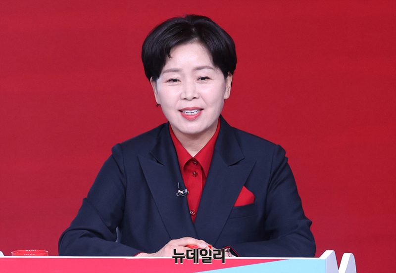 ▲ 국민의힘 양향자 대선 경선 후보가 19일 국민의힘 '제21대 대통령후보자 1차 경선 토론회'에서 발표하고 있는 모습. ⓒ이종현 기자