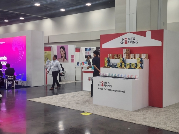 ▲ 제23차 세계한인비즈니스대회 부스ⓒ홈앤쇼핑