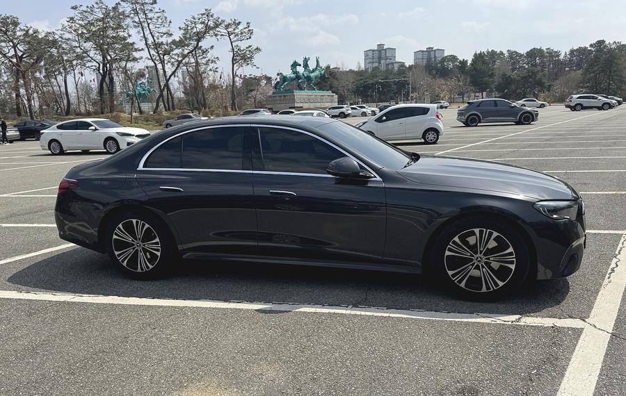 ▲ 차량의 측면부 모습. ⓒ김재홍 기자