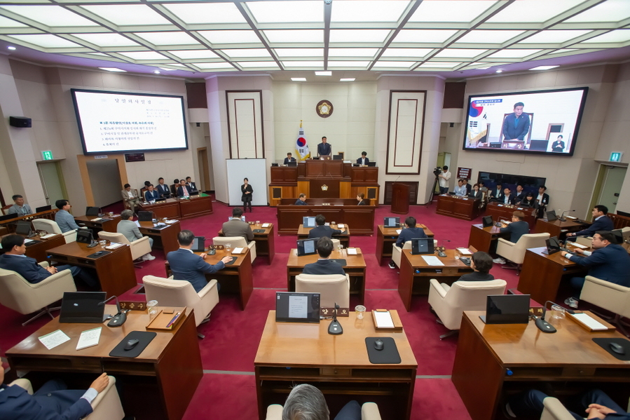 ▲ 구미시의회 본희의장ⓒ