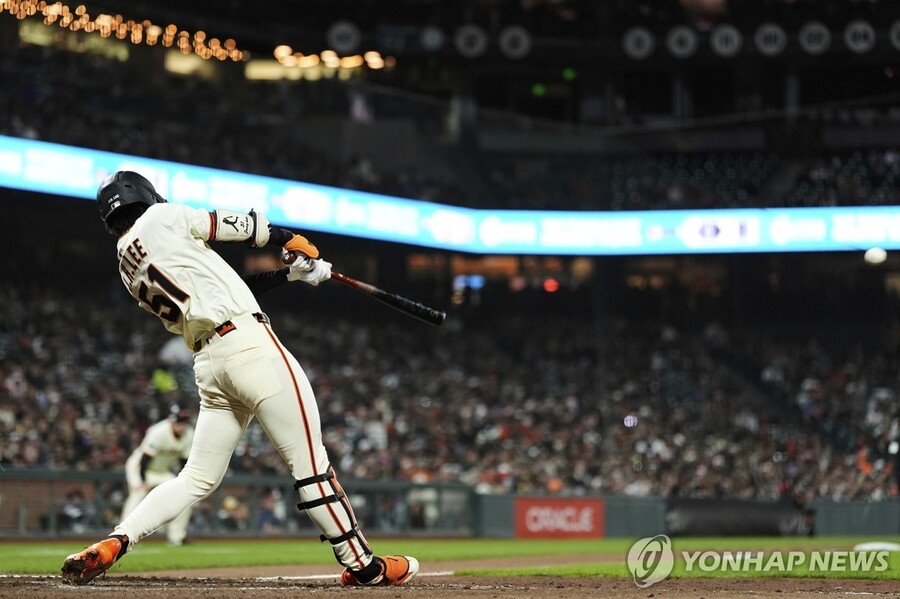 ▲ 샌프란시스코의 이정후가 밀워키전에서 시즌 2호 3루타를 터뜨렸다.ⓒ연합뉴스 제공
