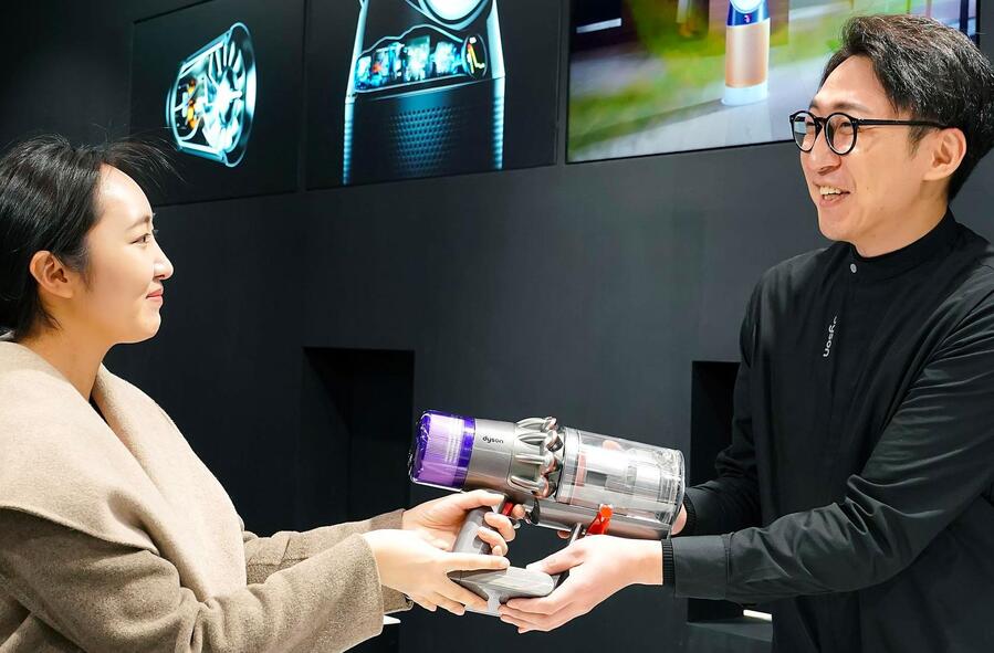 ▲ 다이슨 프리미엄 서비스 센터는 숙련된 엔지니어가 상주하며 전문적인 점검 및 수리 서비스 제공한다. ⓒ다이슨