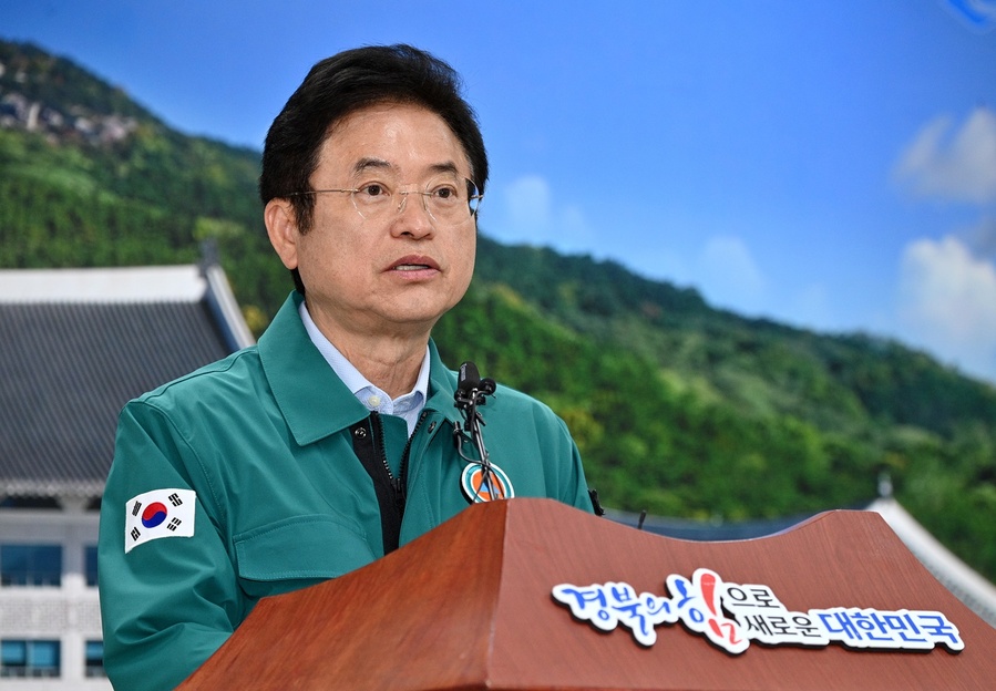 ▲ 이철우 지사의 종합상황 설명 브리핑은 산불피해 복구에 총력으로 대응하고 있는 종합적인 상황을 도민과 국민들에게 설명하고 지원·협력을 요청하기 위해서다.ⓒ경북도