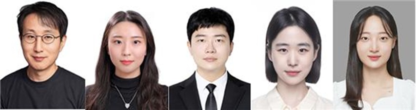 ▲ 왼쪽부터 고려대 화공생명공학과 문준혁 교수(교신 저자), 민희원 석박사통합과정(공동 제1저자), 김철호 박사(공동 제1저자), 최지윤 석박사통합과정, 심윤정 석사과정.ⓒ고려대