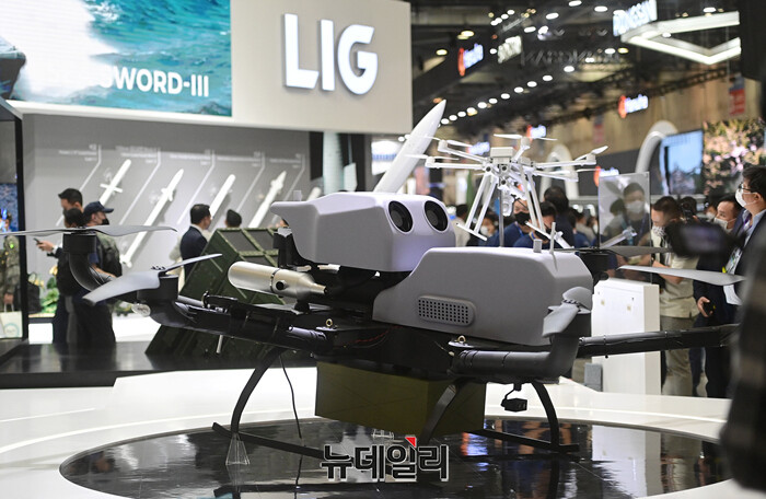 ▲ LIG넥스원의 경우 직원들이 불만, 박탈감을 토로하면서 최근 자사주 10주를 지급하기로 했다. ⓒ뉴데일리DB