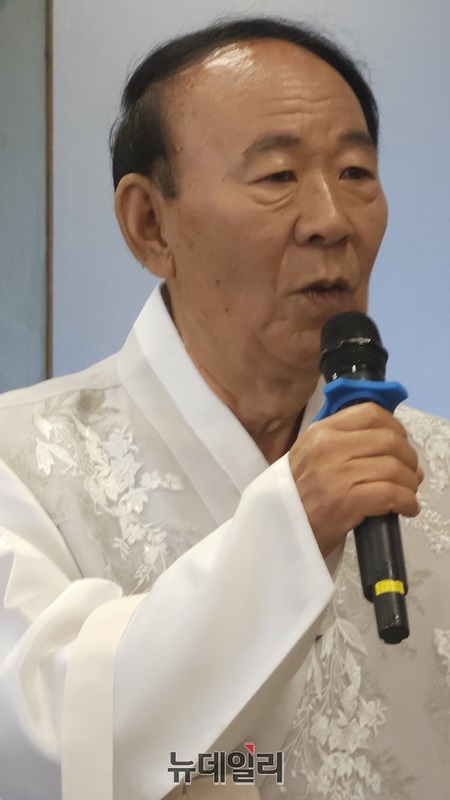 한중수교 민간외교 공로자 조흥연씨, 청주 자택서 팔순 잔치…“인생은 덧없이 흘러간다”