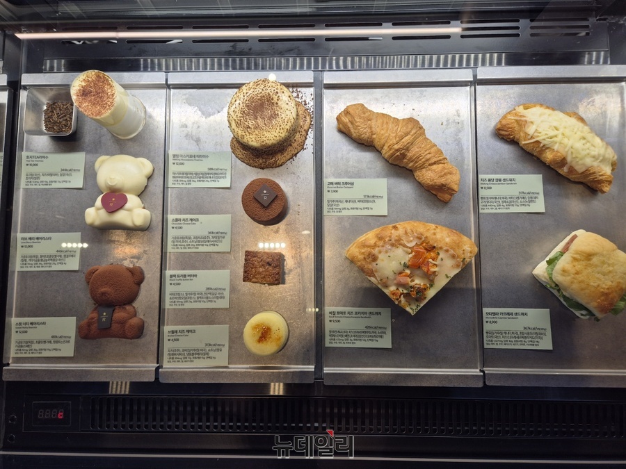 ▲ 스타벅스 리저브 도산에서 판매하는 푸드. 음료와의 마리아주를 특별히 신경써서 기획했다.ⓒ