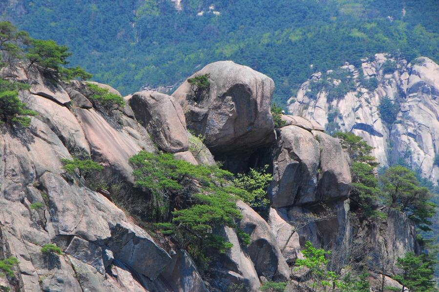 ▲ 부처바위.ⓒ진경수 山 애호가