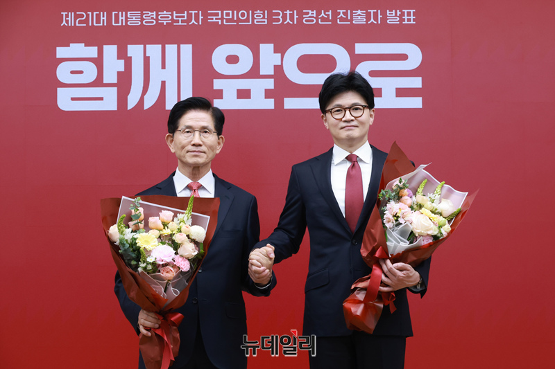 ▲ 국민의힘 대선 본선에 진출한 김문수·한동훈 후보 ⓒ 이종현 기자