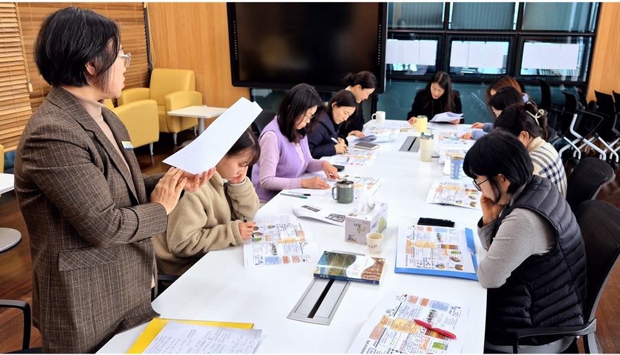 ▲ 진천군 농업기술센터(소장 남기순) 농촌진흥공무원들이 ‘자율중심 전문역량강화 교육’을 운영 중이다.ⓒ진천군