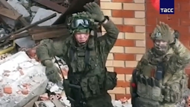 ▲ 러시아 국영 타스통신이 공개한 우크라이나전쟁 참전 북한군의 실제 전투 모습. 250429 ⓒtass.com