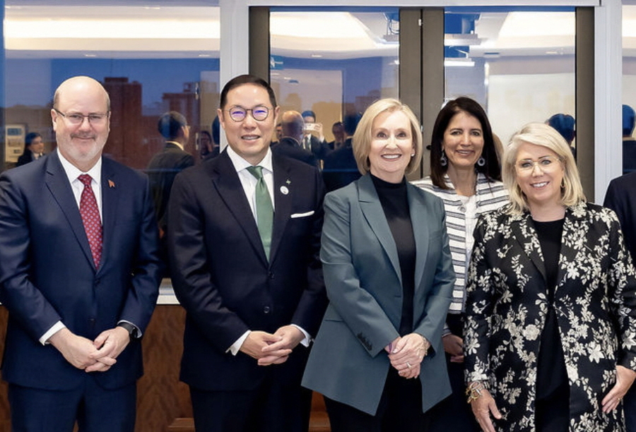 ▲ 조현상 HS효성 부회장(왼쪽에서 두 번째)이 2025 ABAC 2차 회의에 참석했다. ⓒHS효성