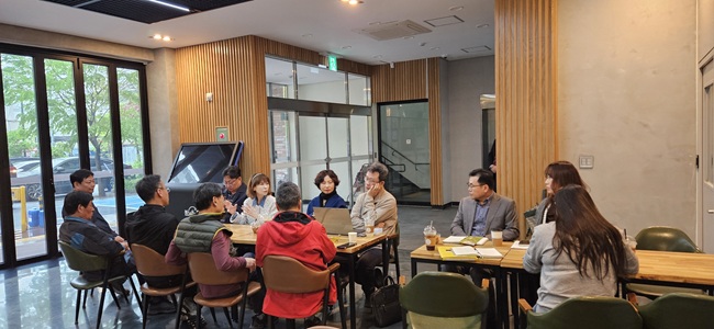 ▲ 춘천시가 한림대학교·송곡대학교 및 상인회와 협력해 육림고개 상권에 청년 창업의 활기를 불어넣는다. ⓒ춘천시