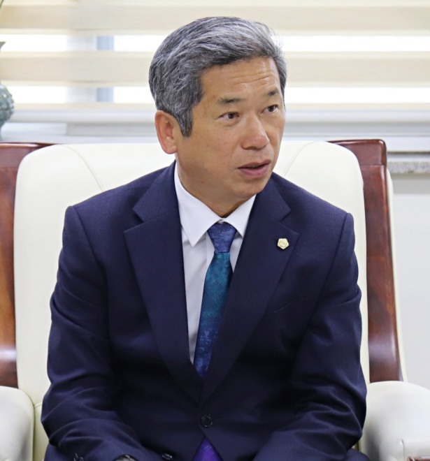 ▲ 이재명 진천군의회 의장은 