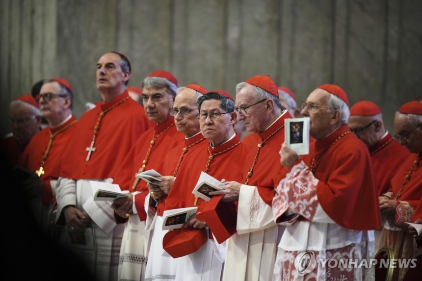 ▲ 새로운 교황을 선출하는 콘클라베에 참여하는 추기경들. ⓒ연합뉴스.