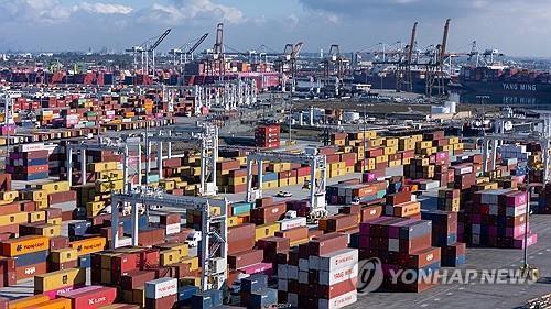 ▲ 미국 로스앤젤레스항의 중국산 수입품 컨테이너.ⓒ연합뉴스 제공.