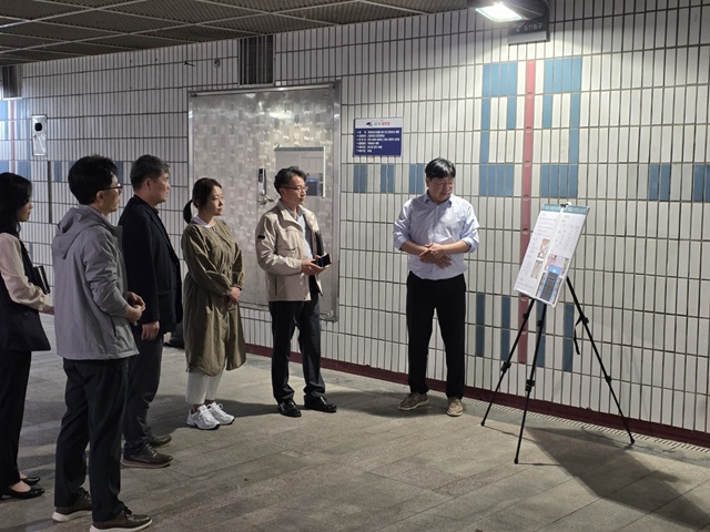 ▲ 사용빈도가 낮아 스마트팜으로 재탄생이 예정된 고양시 백석 지하보도. ⓒ경기도 제공