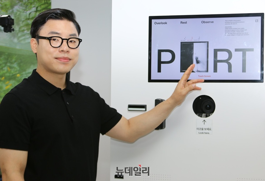 ▲ 김민석 ㈜서북 대표이사가 자체 제작한 장비에 관해 설명하고 있다.ⓒ이길표 기자