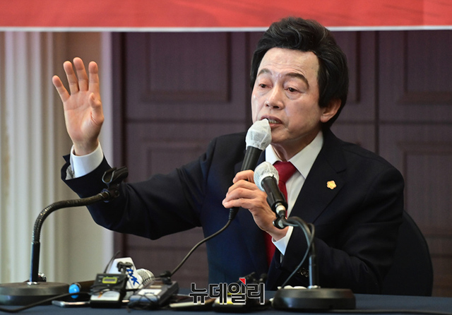 ▲ 허경영 국가혁명당 명예대표 ⓒ뉴데일리DB