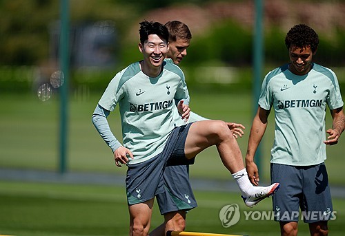 ▲ 손흥민이 커리어 첫 우승에 도전한다. 토트넘은 오는 22일 맨유와 UEL 결승을 치른다.ⓒ연합뉴스 제공