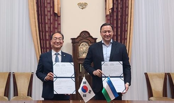 ▲ 국가철도공단·우즈베키스탄철도공사 MOU 체결 ⓒ국가철도공단