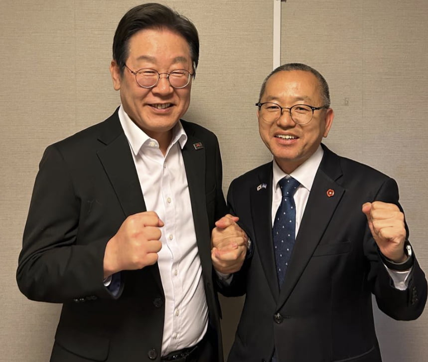 ▲ 이재명 더불어민주당 대선 후보(왼쪽), 김문수 민주당 의원. ⓒ김 의원 페이스북