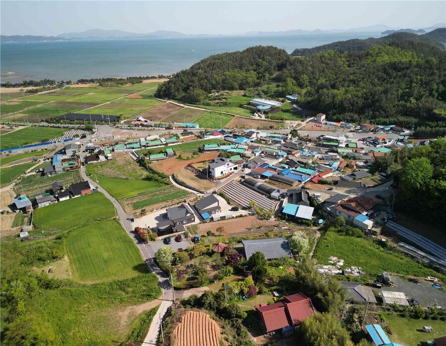 ▲ 율산마을 전경 ⓒ 장흥군 제공