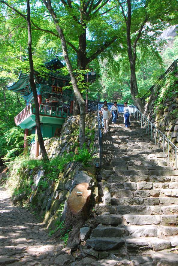 ▲ 해운사 입구.ⓒ진경수 山 애호가