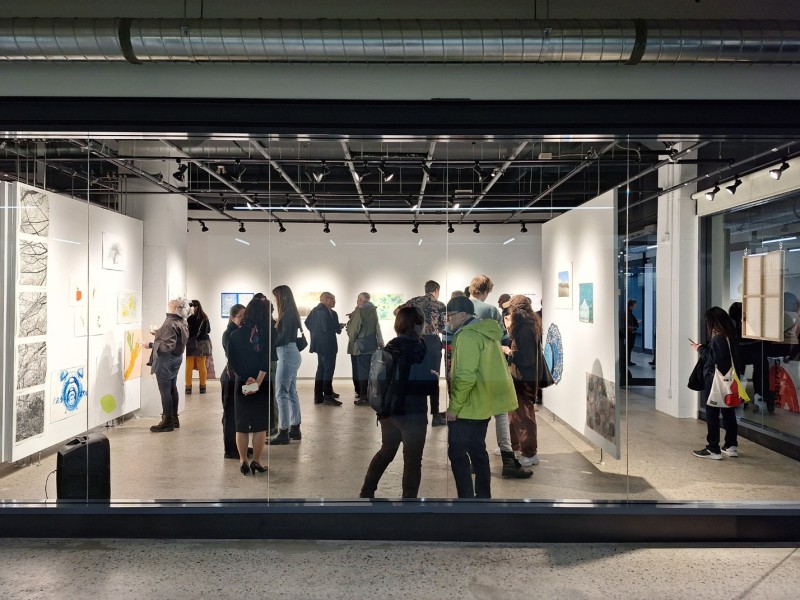 ▲ 국현대판화가협회와 캐나다 아틀리에 서큘레르가 참여한 한국-캐나다 협업 판화 전시 프로젝트 '너에게 난, 나에게 넌-판화로 만나는 우리' 몬트리올 전시 현장.ⓒ문체부