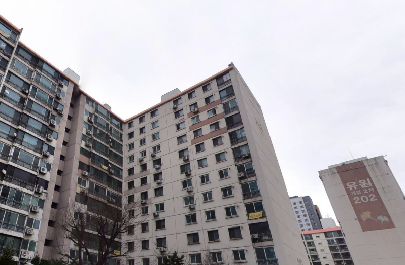 ▲ 유원제일2차 전경. ⓒ네이버로드뷰 갈무리