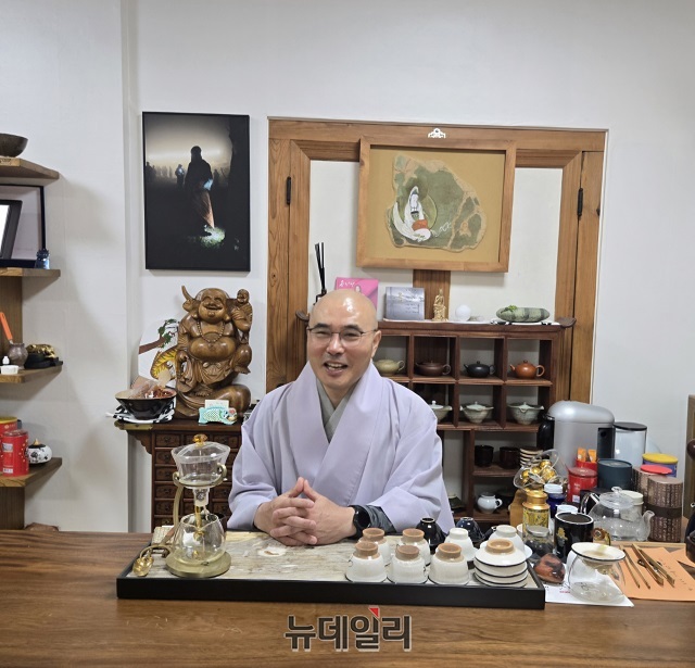 ▲ 보경사 주지 탄원 스님.ⓒ뉴데일리