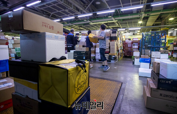 ▲ 택배업계가 올해 들어 주 7일 배송 도입을 본격화하고 있다. ⓒ뉴데일리DB