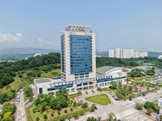 ▲ 강릉시가 오는 23일부터 26일까지 대만 타이베이 세계무역센터에서 열리는 '2025 타이베이 국제 관광박람회(Taipei Tourism Expo, TTE)'에 참가해 대만 자유여행객(FIT) 유치를 위한 글로벌 마케팅 활동에 본격적으로 나선다. ⓒ강릉시