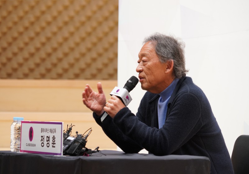 ▲ 동양인 최초로 이탈리아 라 스칼라 극장 음악감독으로 선임된 지휘자 정명훈.ⓒ부산콘서트홀