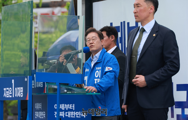 ▲ 이재명 더불어민주당 대선 후보가 20일 오후 경기 고양시 일산문화광장에서 열린 집중 유세 현장에서 지지를 호소하고 있다. ⓒ이종현 기자