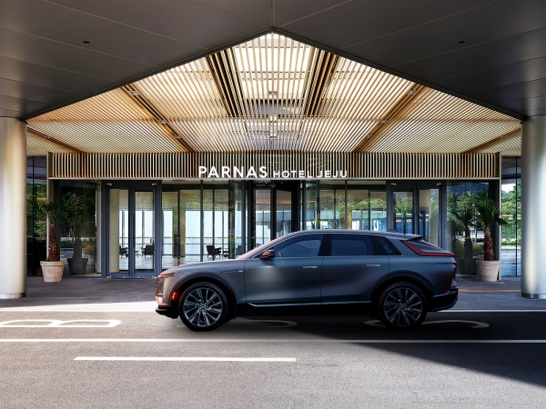 ▲ '캐딜락 럭셔리 드라이빙 익스피리언스' 패키지ⓒ파르나스 호텔 제주