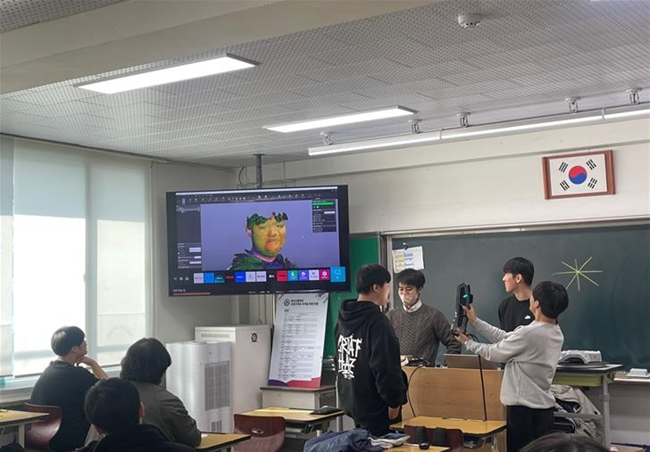 ▲ 원주시가 교육발전특구 사업의 일환으로 (재)원주미래산업진흥원과 함께 '2025년 기관 연계 첨단분야 진로체험 교육사업'을 본격 추진한다. ⓒ원주시
