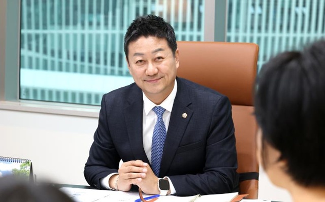 ▲ 김진경 경기도의회 의장. ⓒ경기도의회 제공