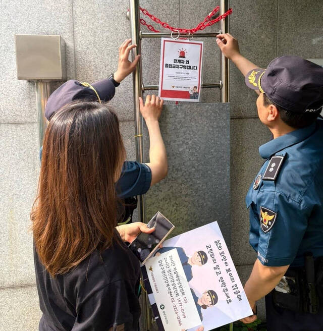 ▲ 고층빌딩 자살예방 현장점검 모습 ⓒ강남구 제공