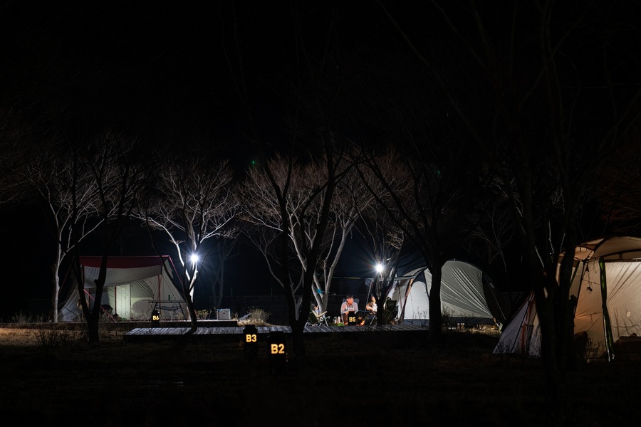 ▲ 본격적인 무더위가 시작되고 올해 기록적인 폭염이 기다린다는 뉴스가 쏟아지며 여름 휴가에 대한 고민이 깊어지는 요즘 휴가 고민을 덜고 더위를 피하기에 최적인 영양군(군수 오도창) 수비면 수하리 ‘청소년수련원 캠핑장’을 추천한다.ⓒ영양군