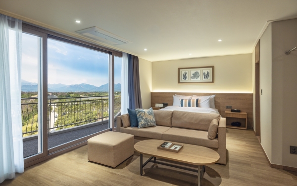 ▲ 설악산 전망의 객실ⓒ켄싱턴리조트 설악비치