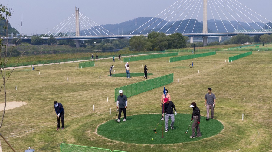 ▲ 대구 북구청(청장 배광식)은 넓은 잔디 구장과 자연친화적인 환경이 조화를 이루는 금호파크골프장을 5월 30일 정식 개장했다.ⓒ북구청