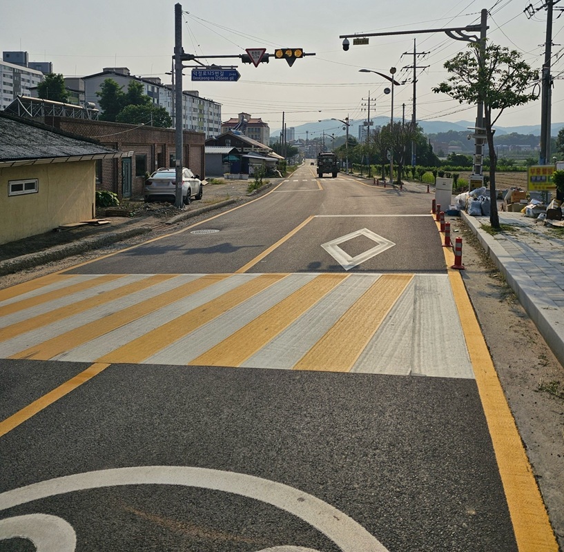 ▲ 음성군 도시계획도로 노후화도로 사진.ⓒ음성군