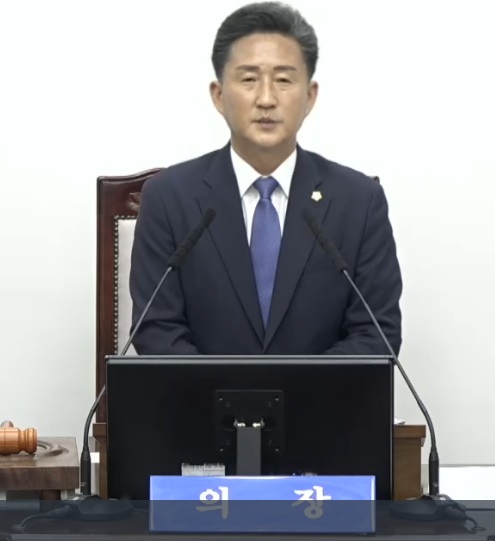 ▲ 임달희 공주시의회 의장이 2일 오전 제259회 제1차 정례회에서 개회사를 하고 있다.ⓒ공주시의회