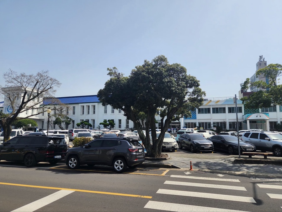 ▲ 제주시청 본관 전경 ⓒ노재균 기자