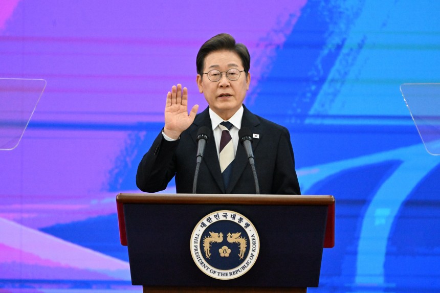 ▲ 이재명 대통령이 4일 서울 여의도 국회에서 열린 제21대 대통령 취임선서식에서 취임 선서를 하고 있다. ⓒ국회사진기자단